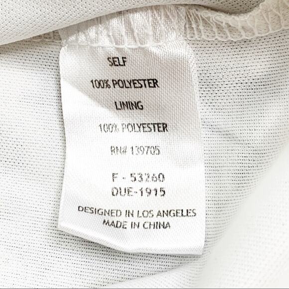 Honey and Rosie Romper Blue Periwinkle Surplice Long Sleeve Romper Small - Picture 13 of 14